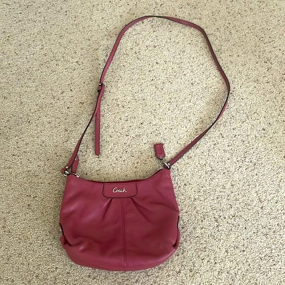Vintage coach handbag - Picture 1 of 3